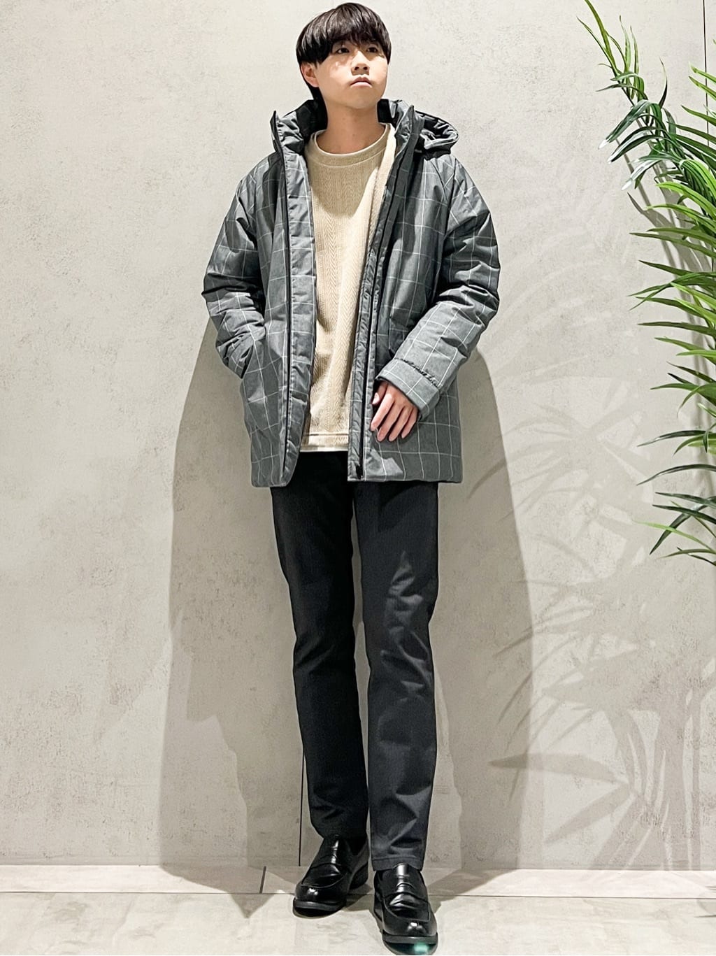 SHI-MAさんの「THE SHOP TK｜【軽くて、暖かい】SORONA／ソロナ 中綿ブルゾン 防風/軽量/洗濯機OK/フード脱着可」を使ったコーディネート