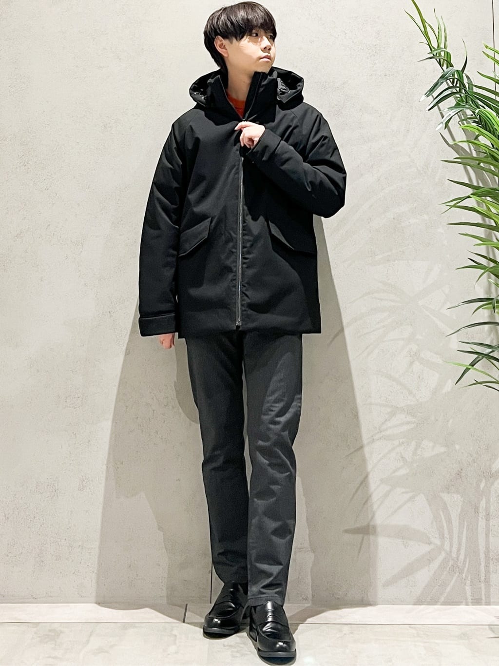 SHI-MAさんの「THE SHOP TK｜【軽くて、暖かい】SORONA／ソロナ 中綿ブルゾン 防風/軽量/洗濯機OK/フード脱着可」を使ったコーディネート