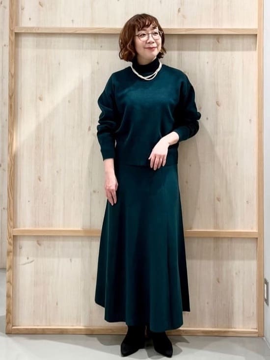 nakoさんの「THE SHOP TK｜【前後2WAY】ニットセットアップ」を使ったコーディネート