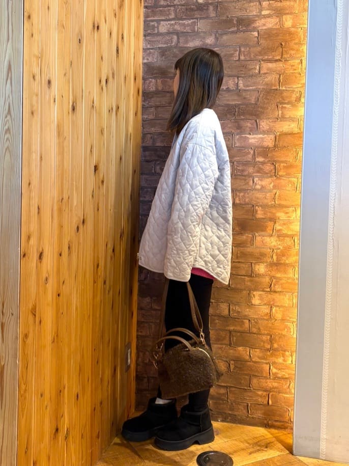 mieさんの「SHOO･LA･RUE｜【洗濯機可/S-LL】フィット感が心地よい ハイパーストレッチスキニー裏起毛」を使ったコーディネート
