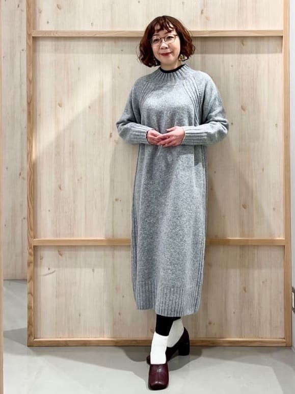 nakoさんの「THE SHOP TK｜ウール混杢調ハイネックワンピース」を使ったコーディネート