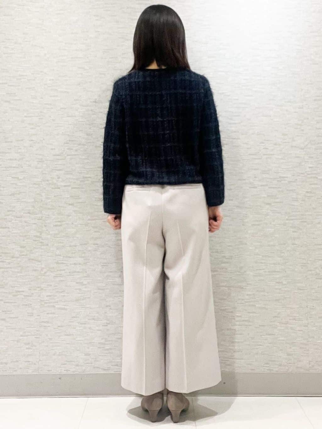 marikoさんの「Reflect｜【お食事会やお出かけに◎】ふんわりジャカード編みカーディガン」を使ったコーディネート