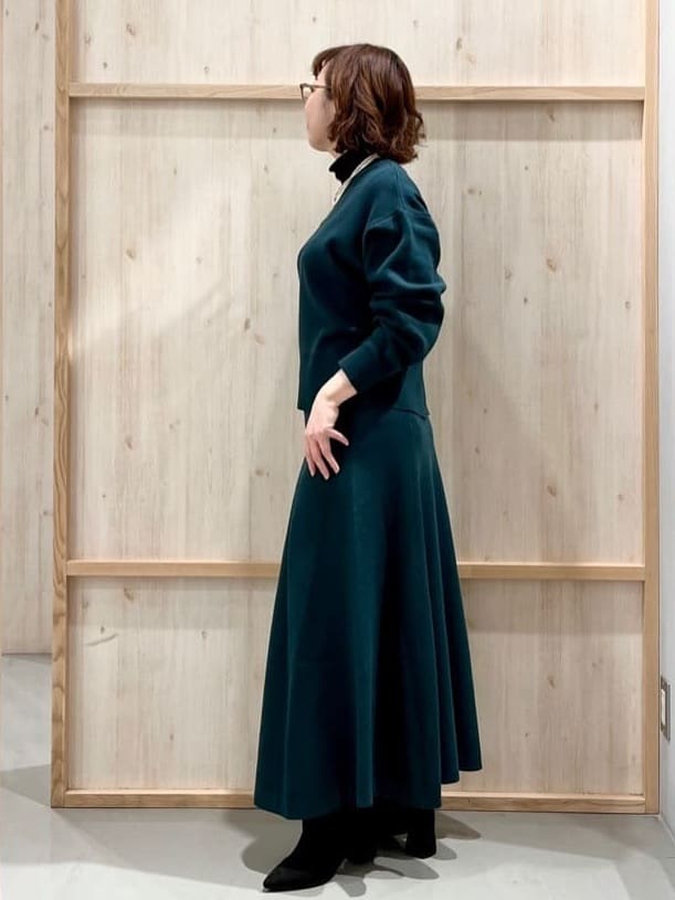 nakoさんの「THE SHOP TK｜クラシカルな装い ウールライクスタンドカラーコート」を使ったコーディネート