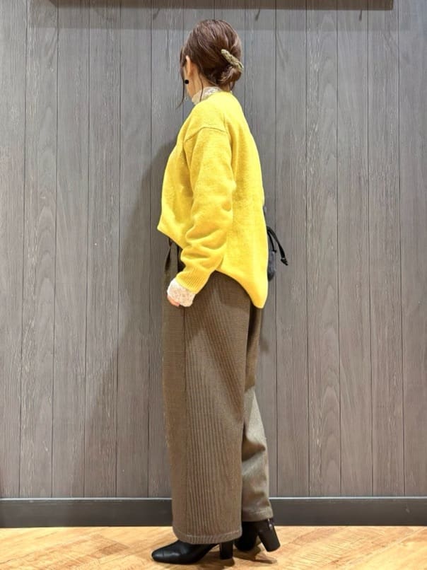 meiさんの「SHOO･LA･RUE｜【S-LL】上品なレースハイネックトップス」を使ったコーディネート