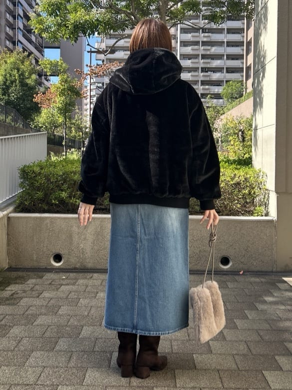 ga_riさんの「THE SHOP TK｜【2WAY/洗える】リバーシブル フェイクファーブルゾン」を使ったコーディネート