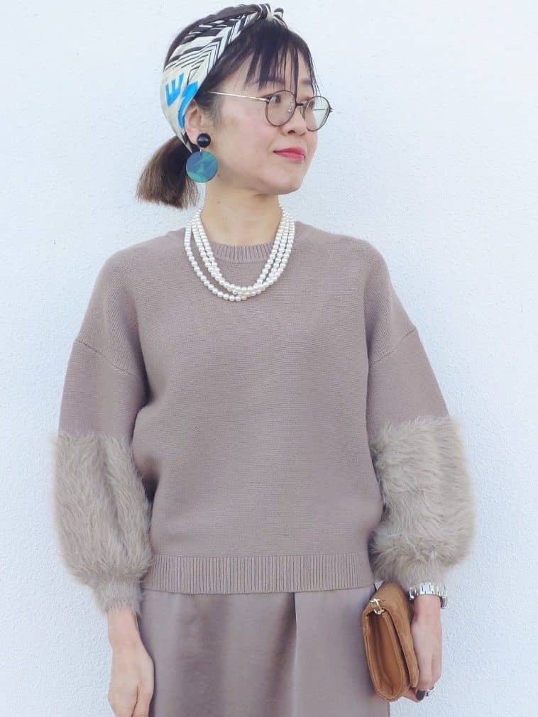 MUTSUKOさんの「UNTITLED｜【TORRAZZO DONNA】ファースリーブ2wayプルオーバー」を使ったコーディネート