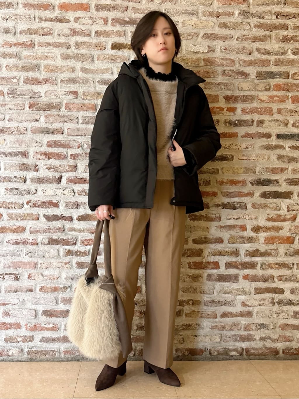 しばさんの「THE SHOP TK｜【ぎゅっとされているような暖かさ】撥水中綿ブルゾン」を使ったコーディネート