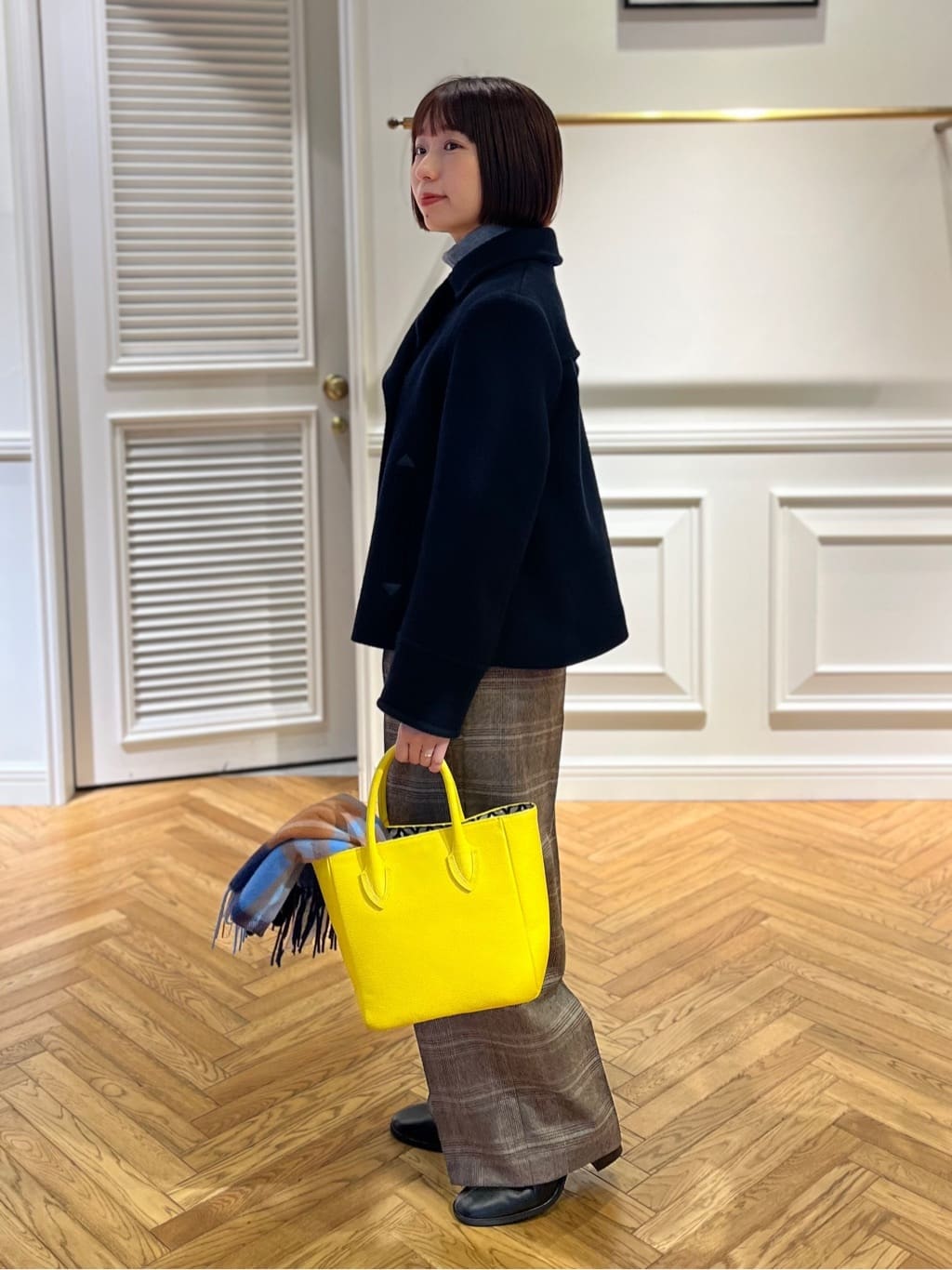 つじ まこさんの「DRESSTERIOR｜◆ショートブーツ」を使ったコーディネート