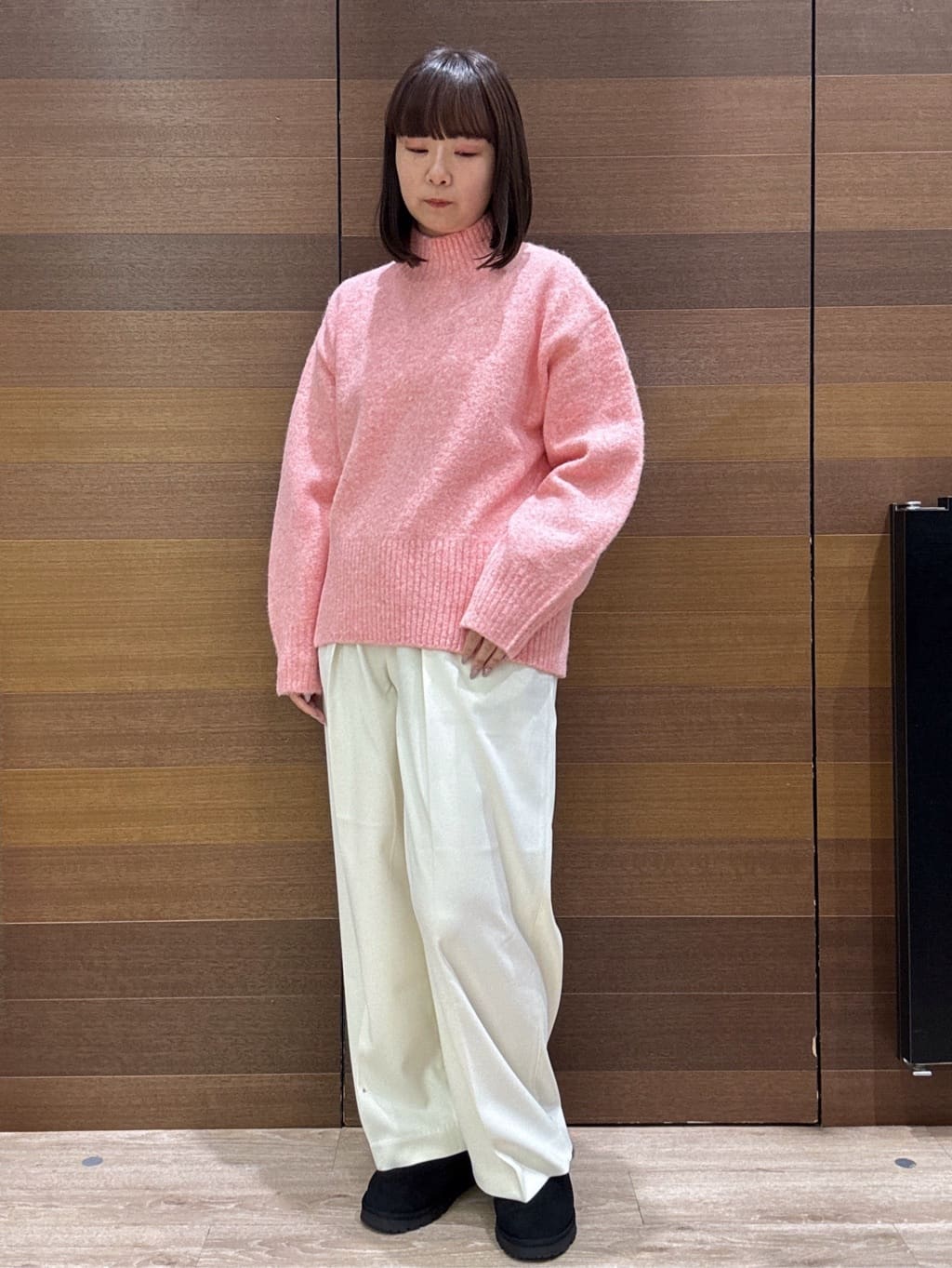 yumeさんの「OPAQUE.CLIP｜カシミヤブレンドウールミドルピーコート」を使ったコーディネート