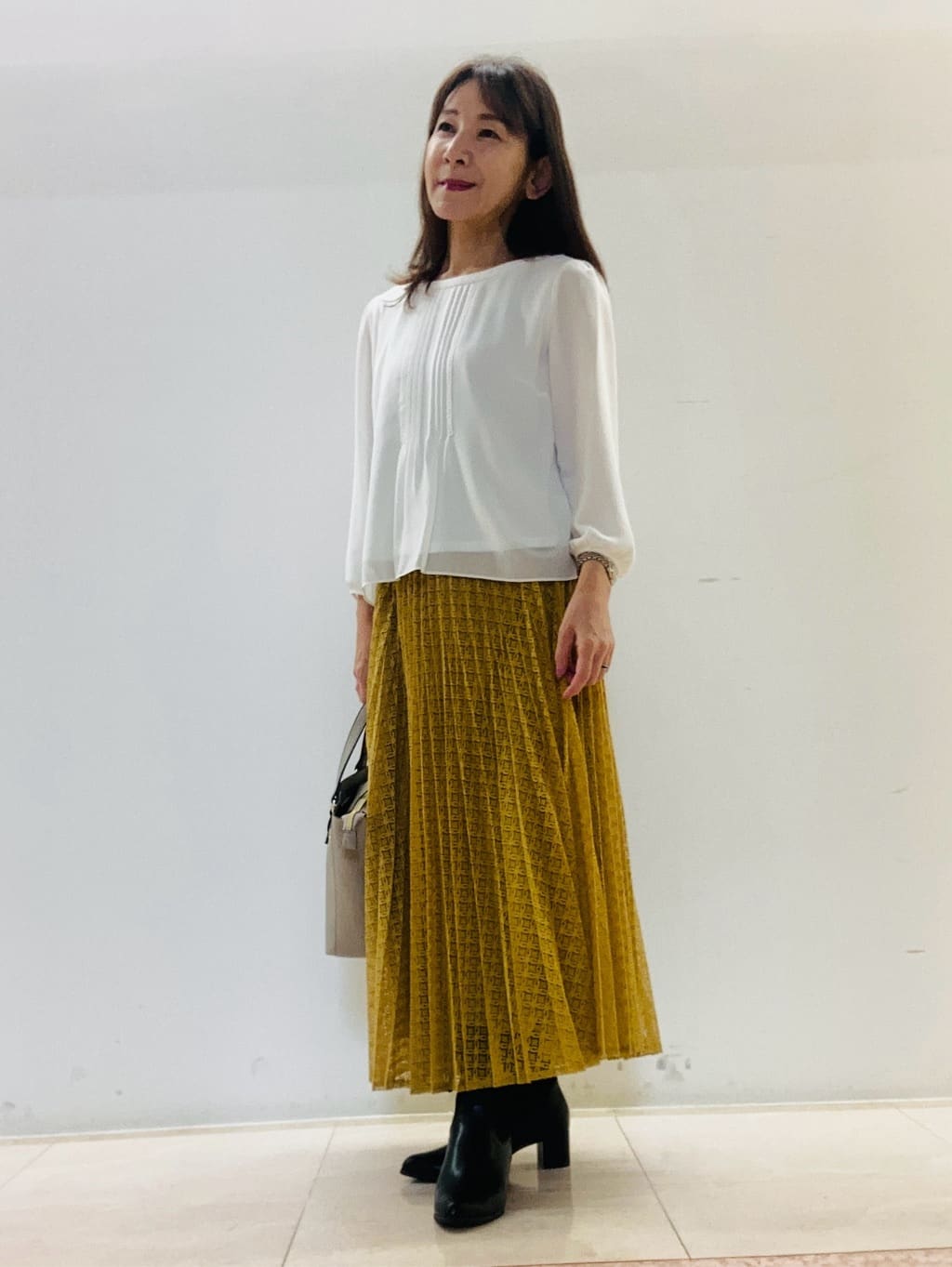kurodaさんの「Reflect｜【SS-4Lサイズ】ピンタック&times;スカラレースブラウス」を使ったコーディネート