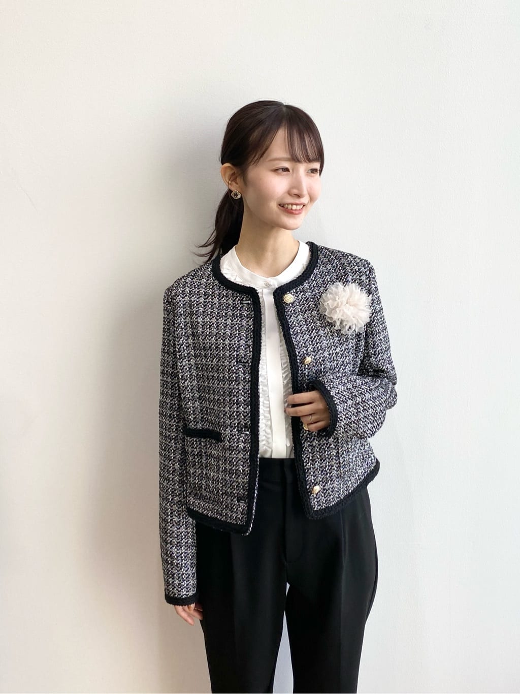 みさかさんの「index｜ファンシーツイードノーカラージャケット【洗える】」を使ったコーディネート