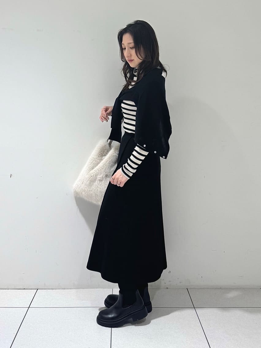 そんさんの「INDIVI｜【洗える】ハイゲージニットカーディガン」を使ったコーディネート