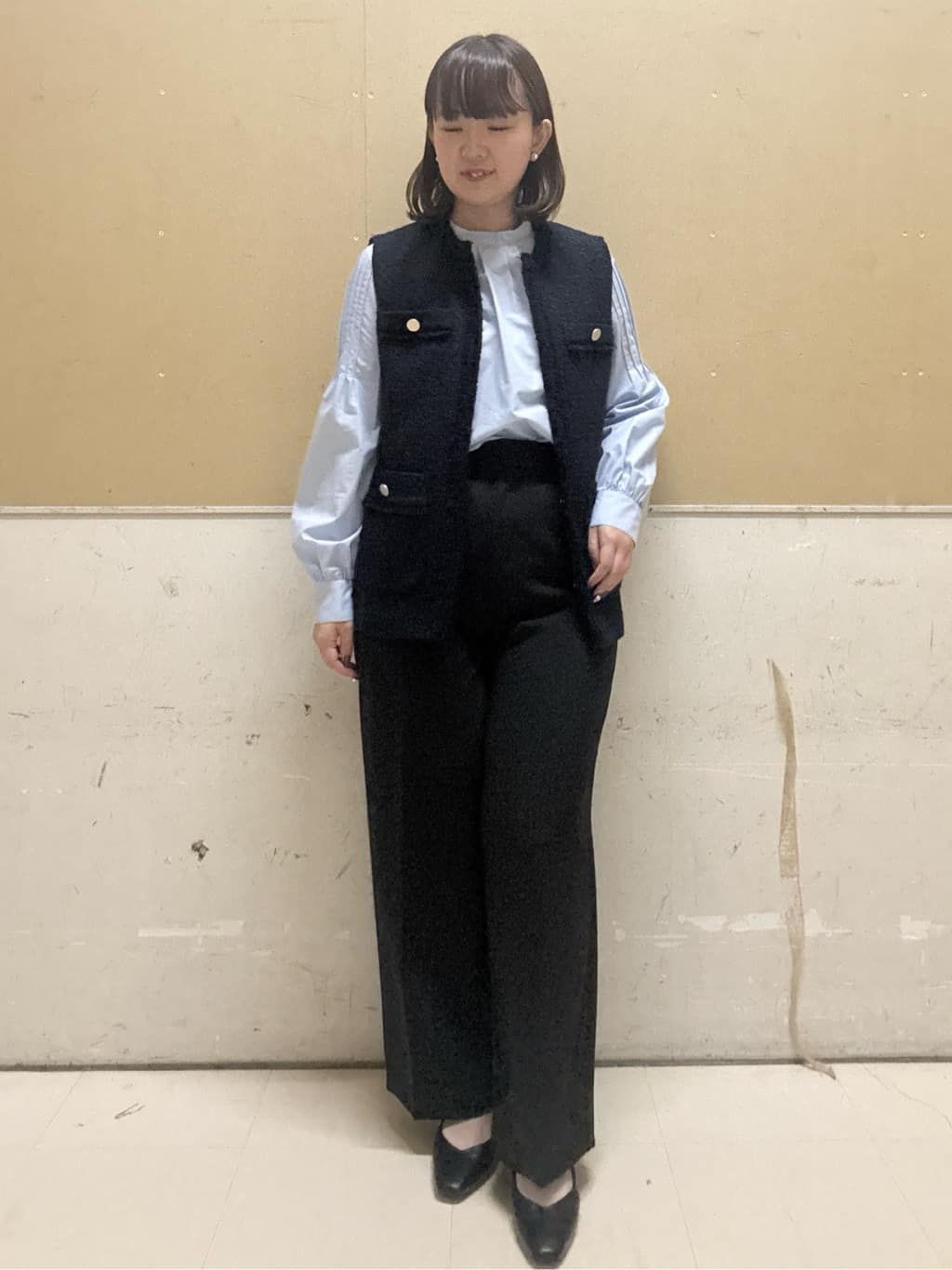yumeさんの「OPAQUE.CLIP｜《通勤対応》ツイードジレ【洗える】」を使ったコーディネート