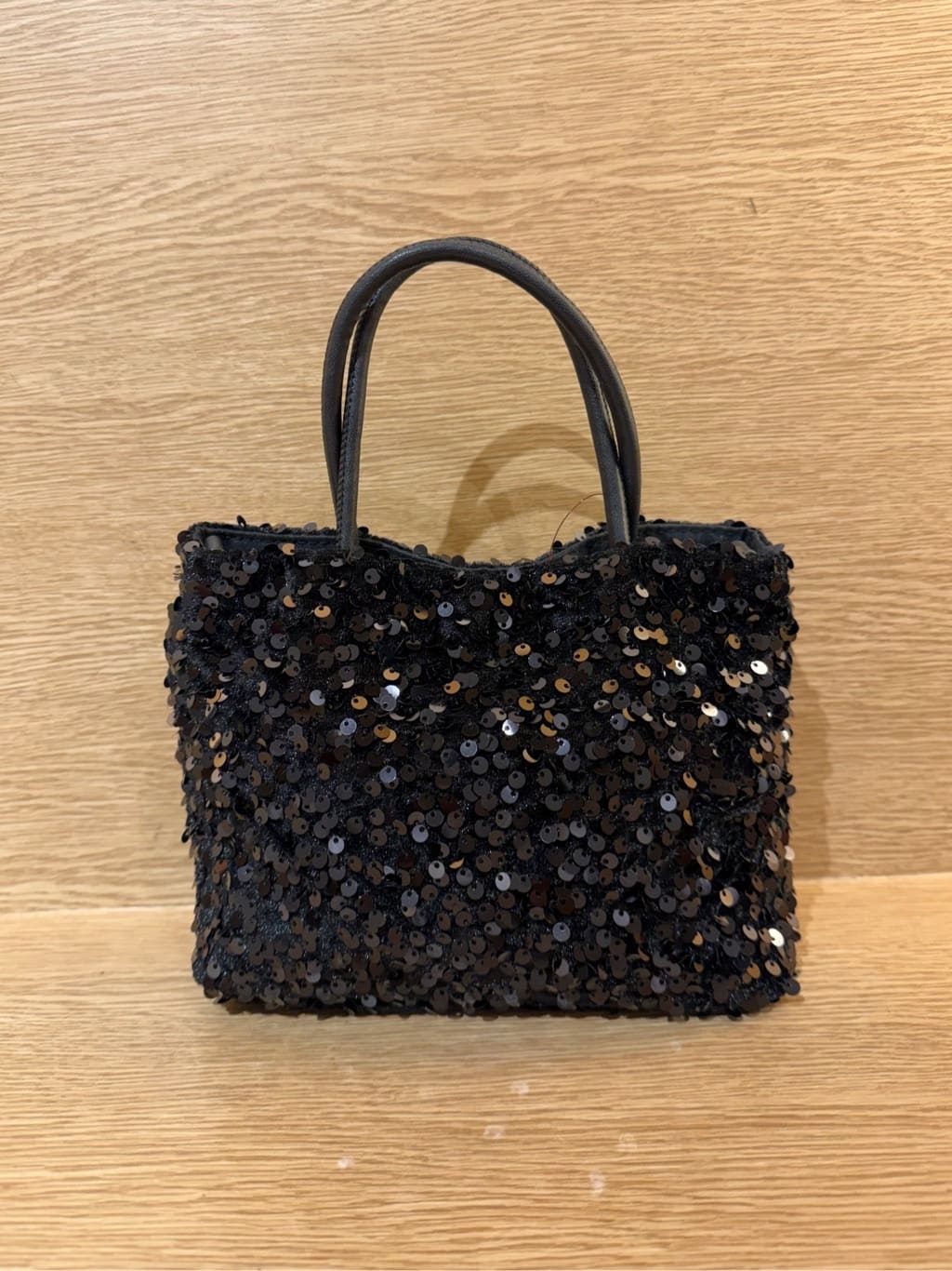 みーさんの「grove｜スクエアスパン2WAYミニトート」を使ったコーディネート