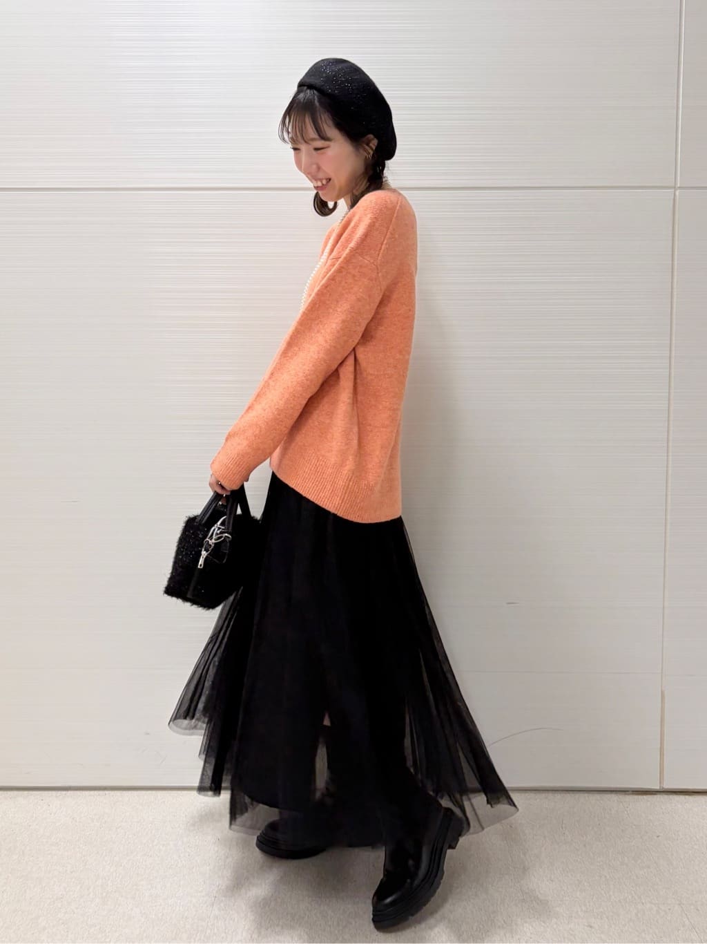 Juraさんの「SHOO･LA･RUE｜【洗濯機可】セレモニーからデイリーまで ふんわり軽やか チュールギャザースカート」を使ったコーディネート