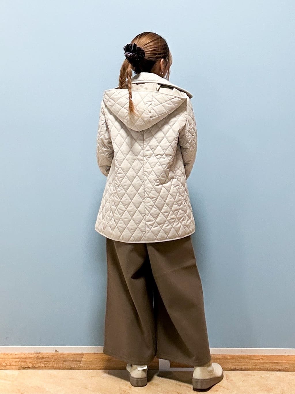 mikoさんの「SHOO･LA･RUE｜【洗濯機可】美脚見え あったか圧縮ニット ガウチョパンツ」を使ったコーディネート