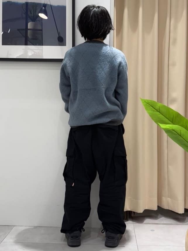 はさんの「THE SHOP TK｜【ふんわり心地いい肌触り】　ダイヤ柄シャギーニット」を使ったコーディネート