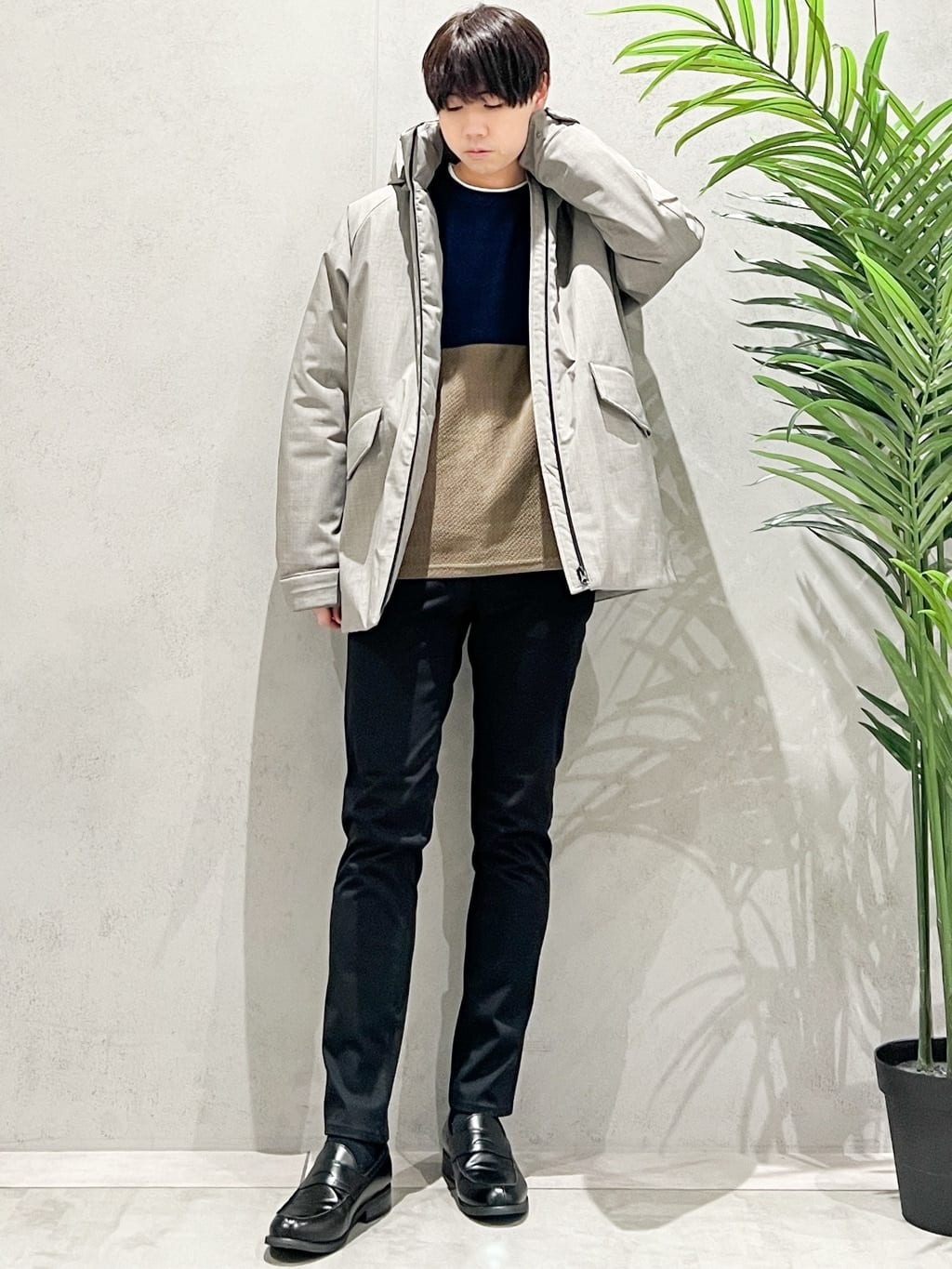 SHI-MAさんの「THE SHOP TK｜【軽くて、暖かい】SORONA／ソロナ 中綿ブルゾン 防風/軽量/洗濯機OK/フード脱着可」を使ったコーディネート