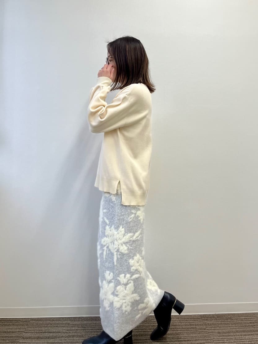 saoriさんの「【手洗い可／8色展開】カラフルハイネックニット」を使ったコーディネート