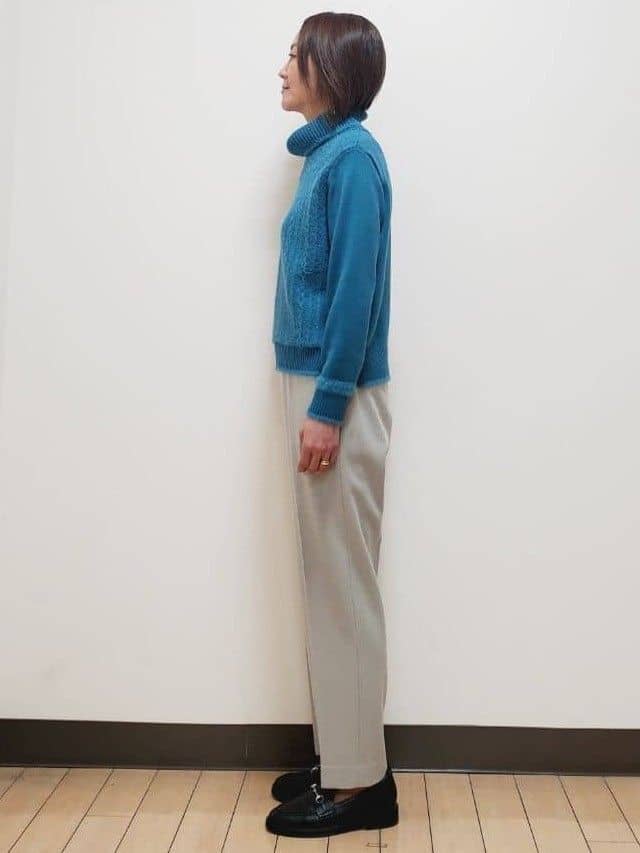 yuuさんの「Reflect｜【ほんのりラメ感◎】ふわふわフェザーヤーンハイネックニット」を使ったコーディネート
