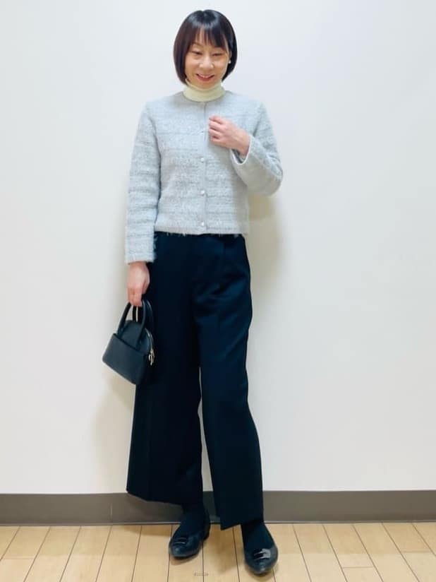 Riiさんの「Reflect｜【お食事会やお出かけに◎】ふんわりジャカード編みカーディガン」を使ったコーディネート