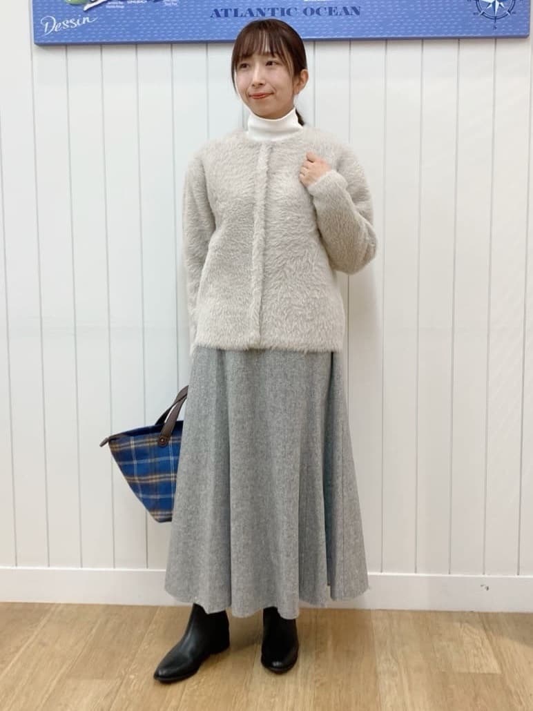 yoshiさんの「Dessin｜【撥水・2WAY】ミュラーダウンコートミドル丈」を使ったコーディネート