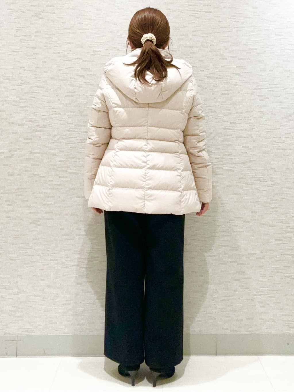 yuさんの「COUP DE CHANCE｜【手洗い可／日本製／カシミヤ混】ミドルゲージのハイネックニットトップス」を使ったコーディネート