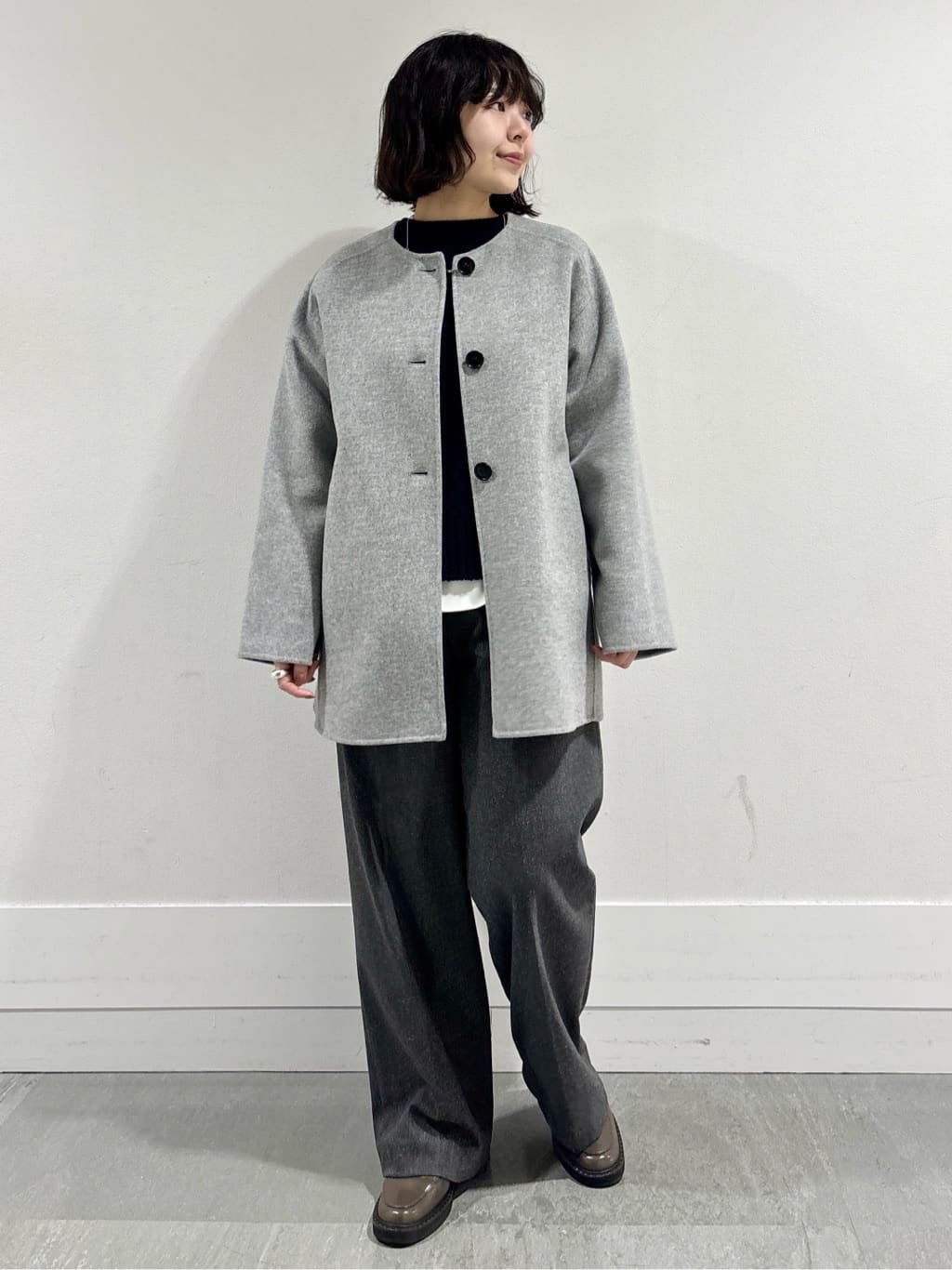 モエカさんの「UNTITLED｜【ミディ丈/軽やか】セミラグランリバー コート」を使ったコーディネート