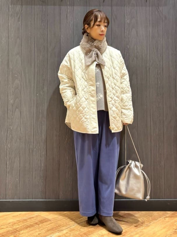 meiさんの「SHOO･LA･RUE｜【S-LL】大人上品な レトロフラワーニット」を使ったコーディネート