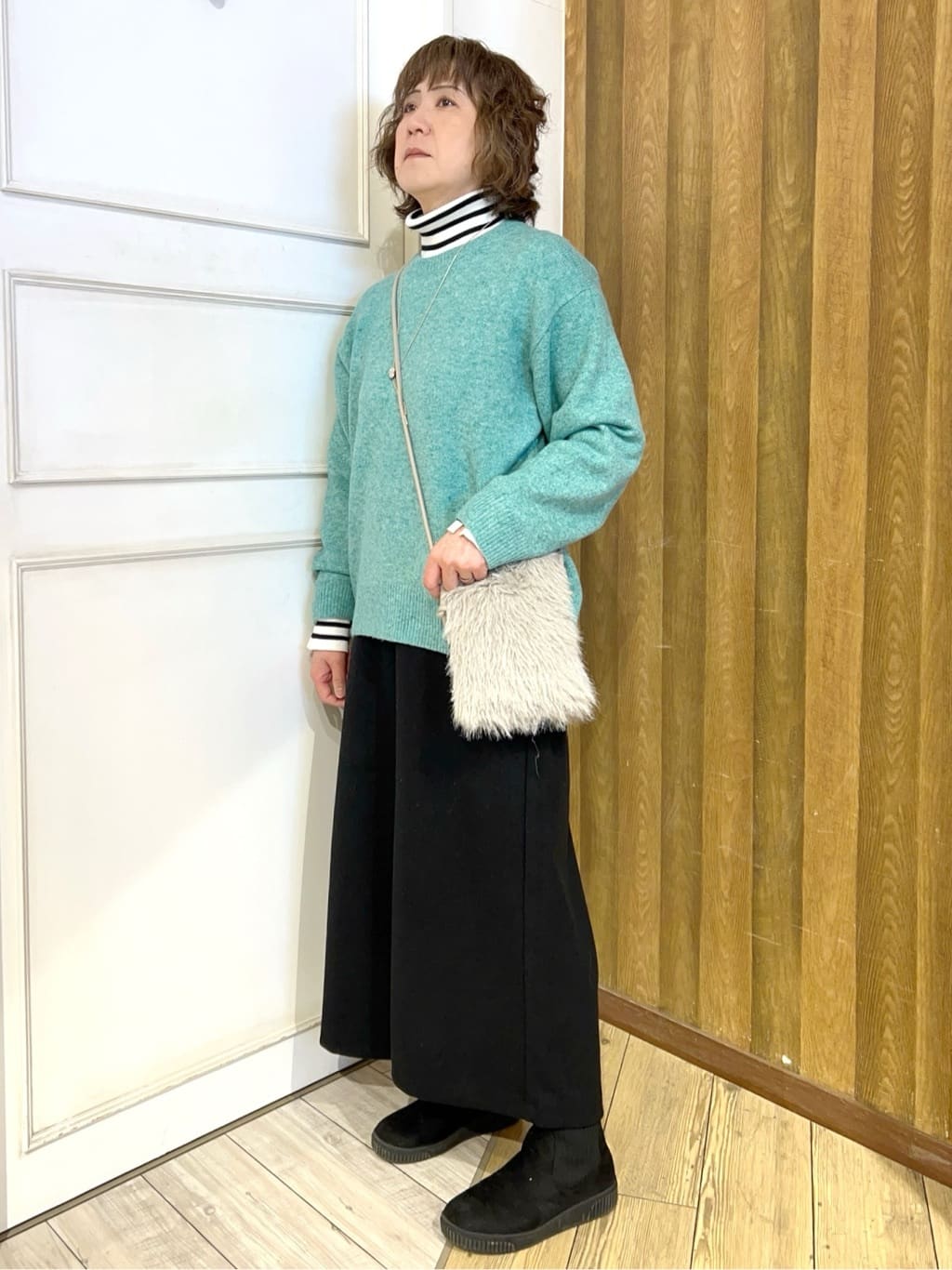 yuriyuriさんの「SHOO･LA･RUE｜【高レビュー】ウエストゴムで穿きやすい　ガウチョパンツ」を使ったコーディネート