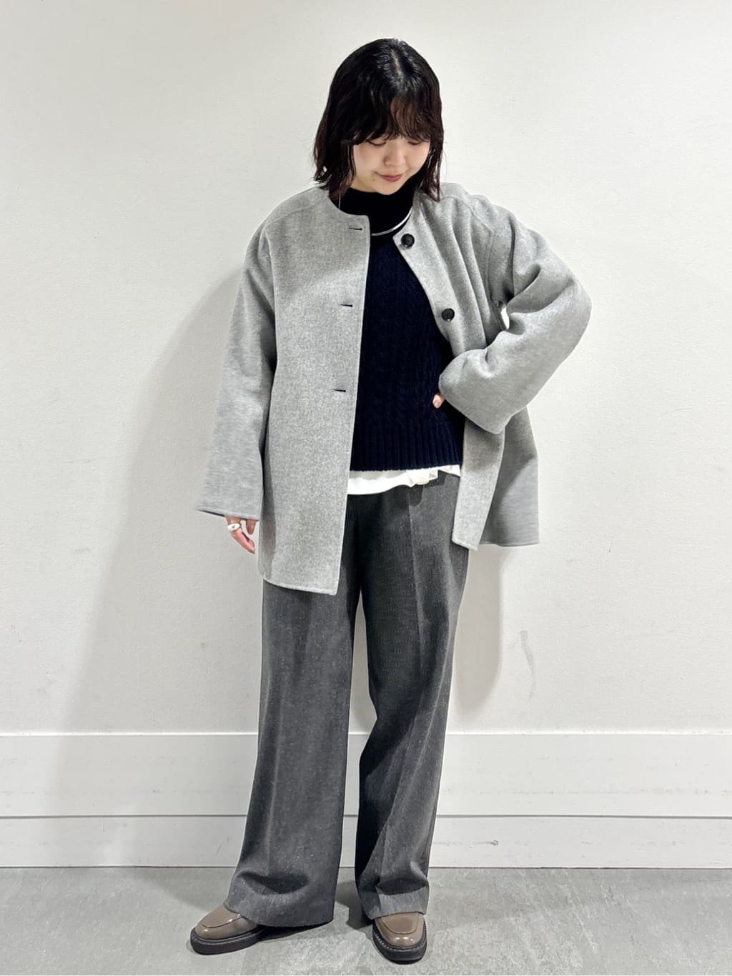 モエカさんの「UNTITLED｜【ミディ丈/軽やか】セミラグランリバー コート」を使ったコーディネート