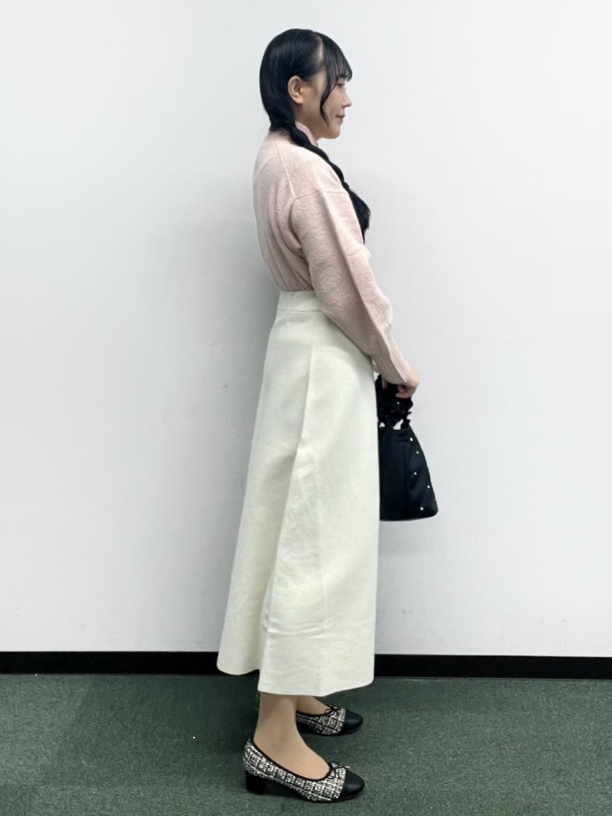 Hitomiさんの「index｜選べる2丈 ハイネックカラーミックスラメニット【洗濯機OK】」を使ったコーディネート