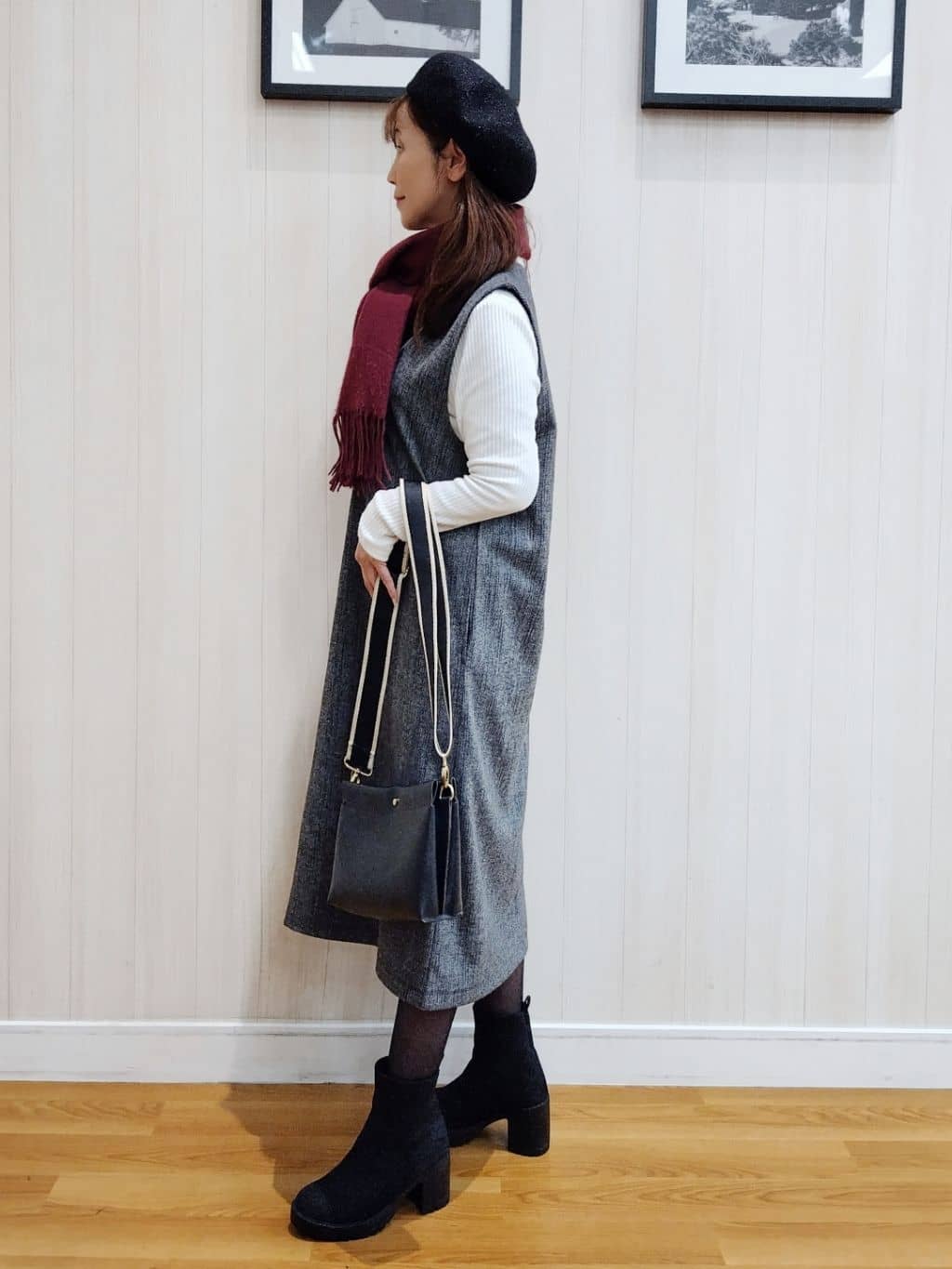 yseさんの「SHOO･LA･RUE｜【2点セット/洗濯機可】時短でコーデが決まる ジャンドレ+リブインナー」を使ったコーディネート