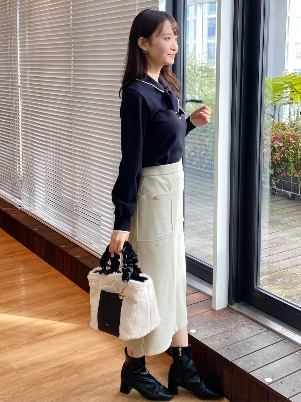 みさかさんの「index｜ヘンリーパールミニボウタイニット【洗濯機OK】」を使ったコーディネート