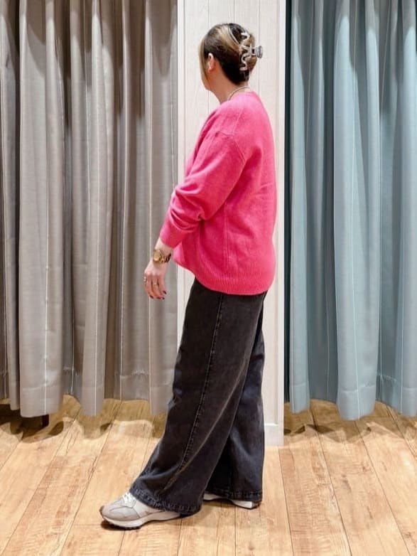 HANAさんの「SHOO･LA･RUE｜【洗濯機可/S-LL/撥水】ゴールドパーツで上品に 大人が着たい ノーカラーキルトジャケット」を使ったコーディネート