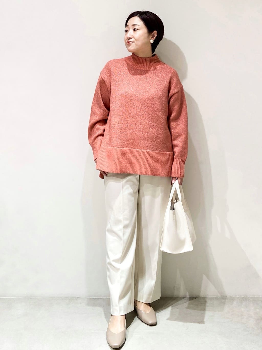 MIHOさんの「OPAQUE.CLIP｜ウォームタッチ イージーワイドパンツ【洗濯機洗OK／ストレッチ】≪SS～LL≫」を使ったコーディネート