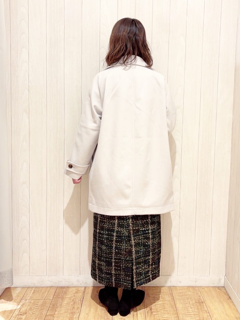 あいこさんの「SHOO･LA･RUE｜【洗濯機可/吸湿発熱】チクチクしにくいもちもちハイネックニット」を使ったコーディネート