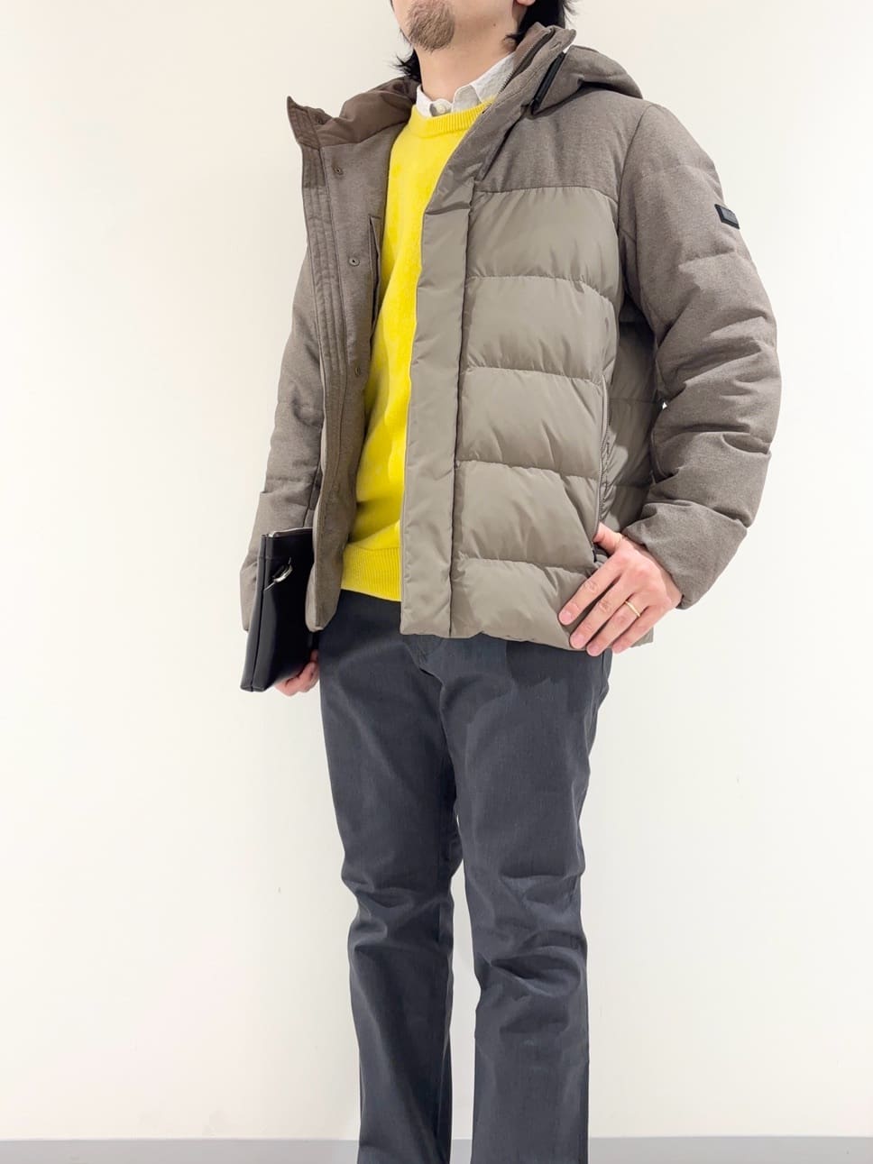 及川さんの「TAKEO KIKUCHI｜カラーコンビ ダウンブルゾン」を使ったコーディネート