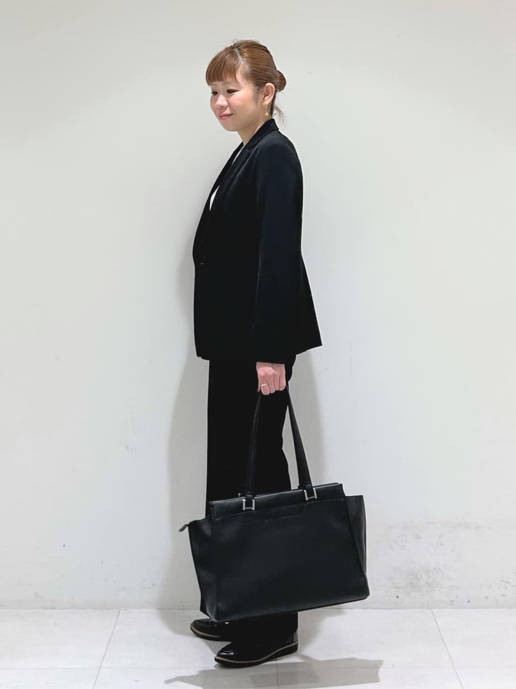 tsuyuさんの「INDIVI｜【名品／撥水／抗菌防臭】ロング丈リサイクルダウンコート」を使ったコーディネート
