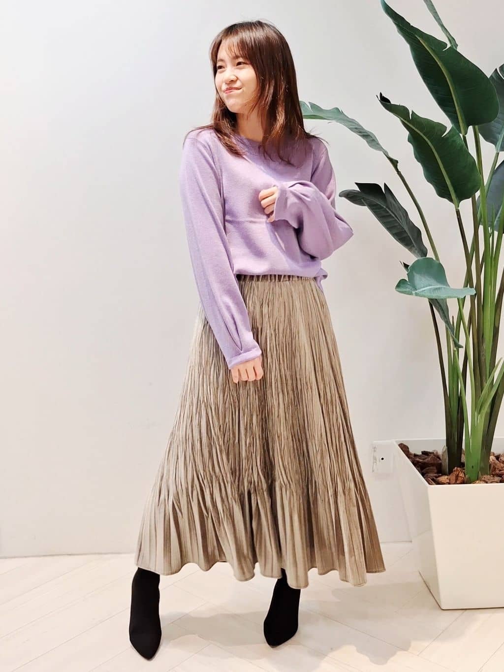 YuKaRiさんの「UNTITLED｜【手洗い可】スパンコール付ニットトップス」を使ったコーディネート