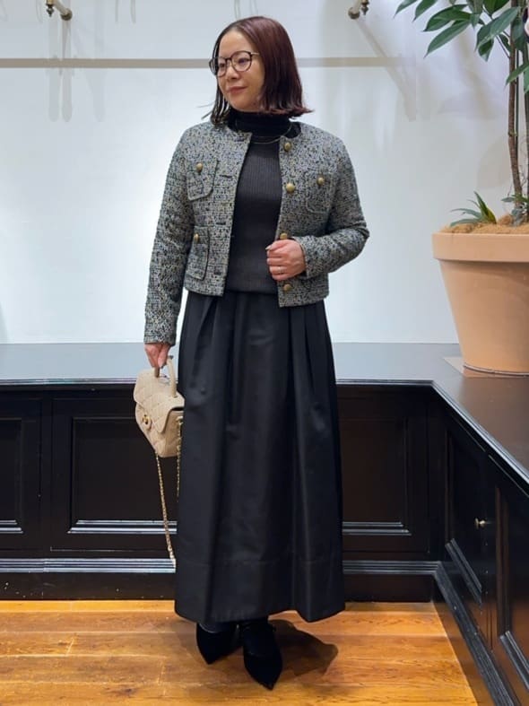 Asamiさんの「DRESSTERIOR｜シルクブレンドメリノウールリブプルオーバー」を使ったコーディネート