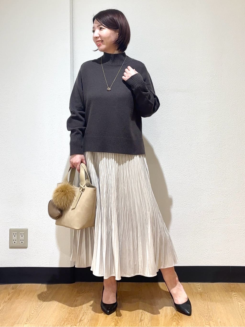 MIKIKOさんの「UNTITLED｜【8色展開/洗える】ウールカシミヤ ハイネックニット」を使ったコーディネート