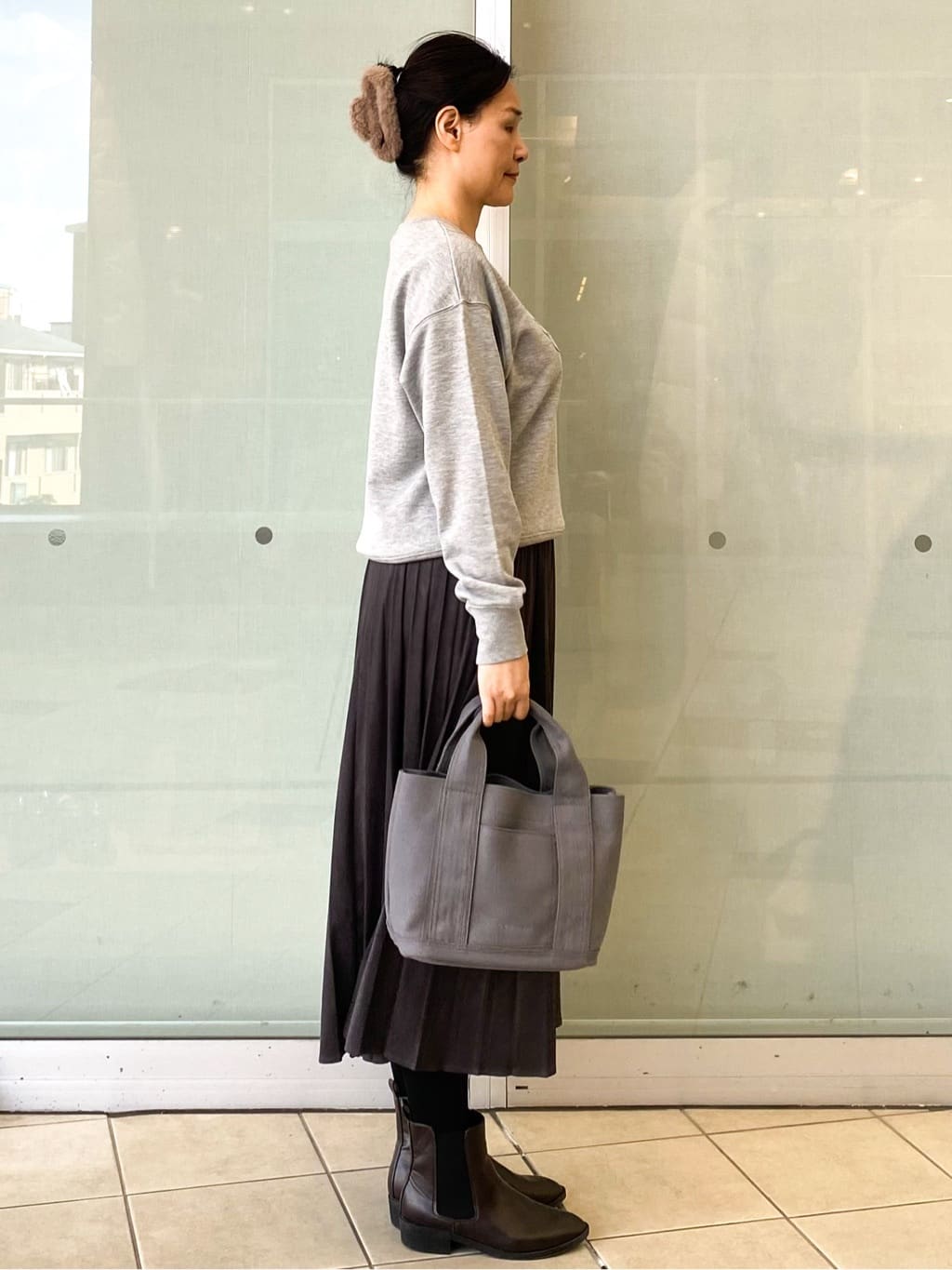 Jeanさんの「OPAQUE.CLIP｜コード刺繍裏毛プルオーバー【洗濯機OK】」を使ったコーディネート