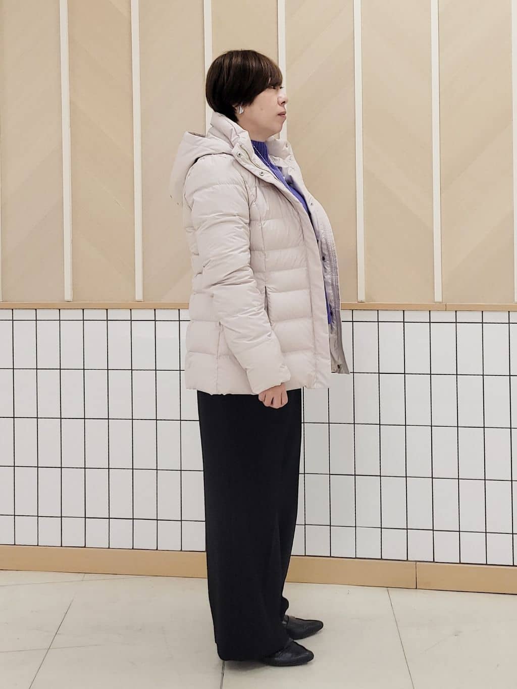 tomoさんの「COUP DE CHANCE｜【FP800保温性◎／抗菌防臭／手洗い可】ミドル丈ダウンコート」を使ったコーディネート