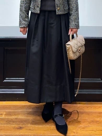 Asamiさんの「DRESSTERIOR｜シルクブレンドメリノウールリブプルオーバー」を使ったコーディネート