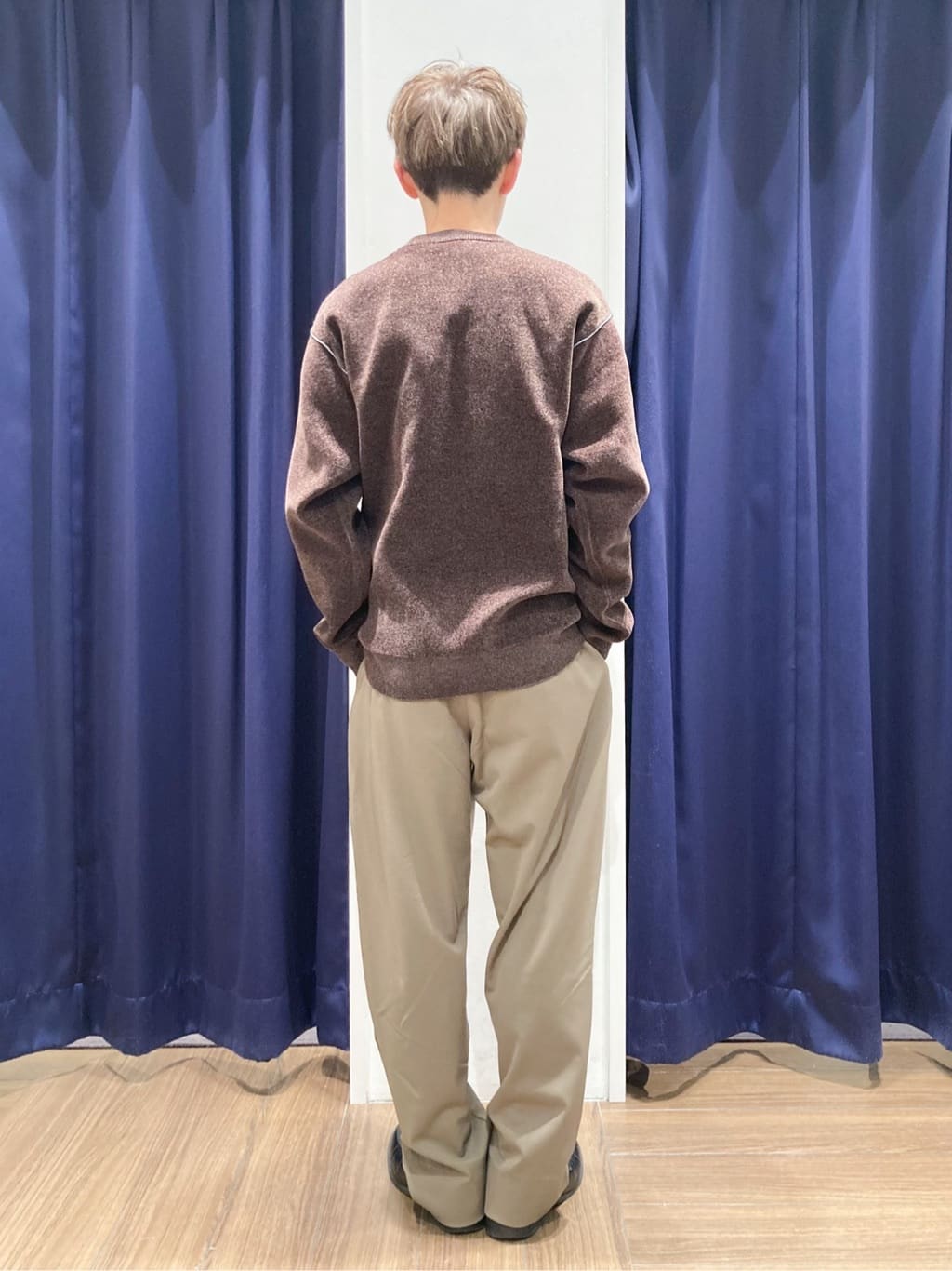 つーじーさんの「THE SHOP TK｜【包み込まれるような柔らかさ】配色モールニット 洗濯機OK」を使ったコーディネート