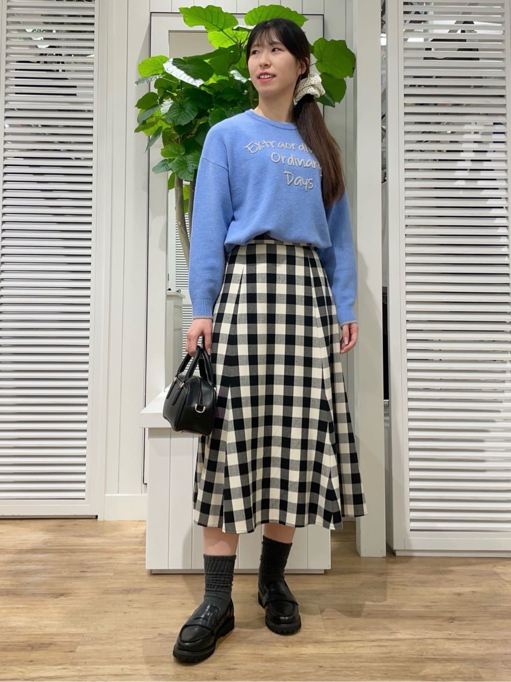 KANNAさんの「Dessin｜【洗える】ペイント風刺繍入り配色ラインニット」を使ったコーディネート