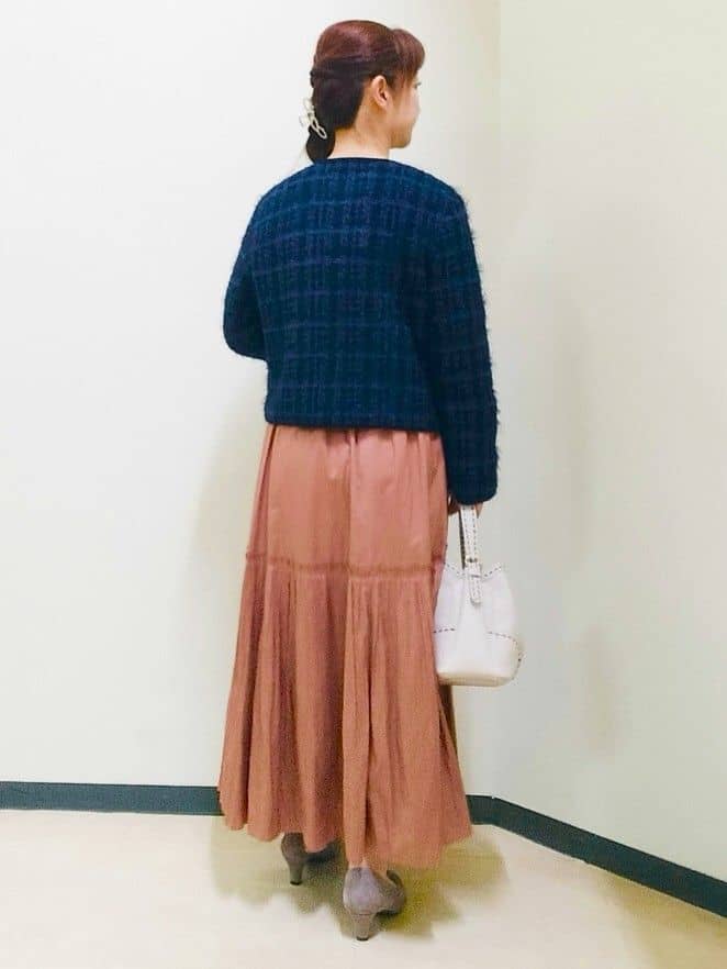 花さんの「Reflect｜【お食事会やお出かけに◎】ふんわりジャカード編みカーディガン」を使ったコーディネート