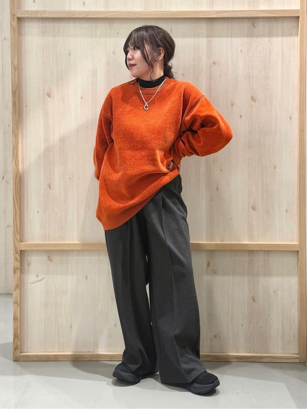 nanaさんの「THE SHOP TK｜【すっきり見えシルエット】上品ふわもこ中綿ブルゾン」を使ったコーディネート