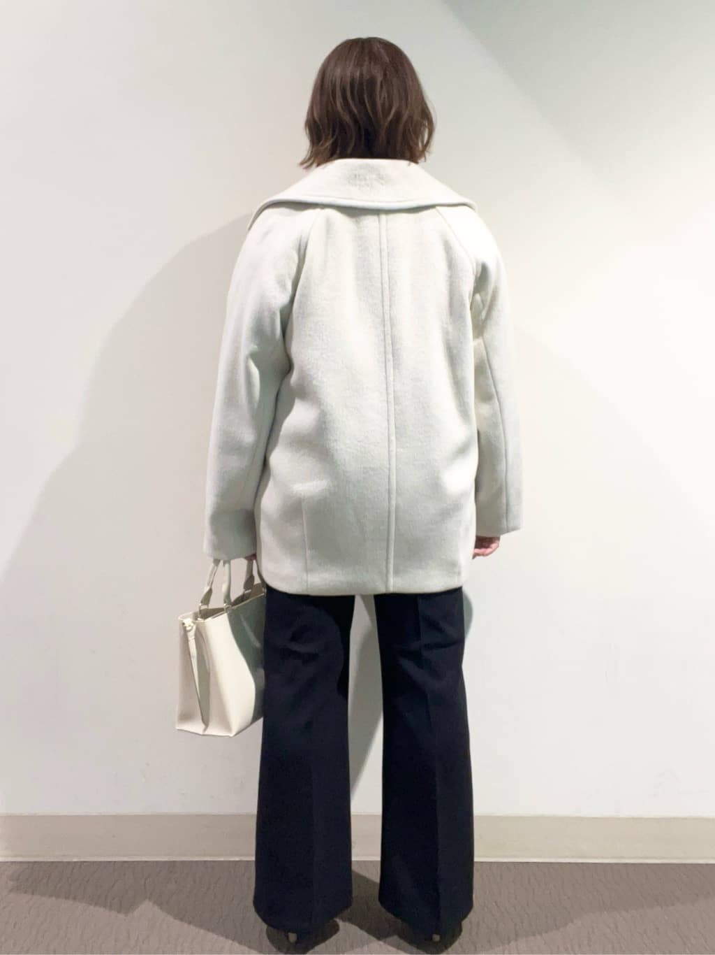 のん.Yさんの「OPAQUE.CLIP｜カシミヤブレンドウールミドルピーコート」を使ったコーディネート